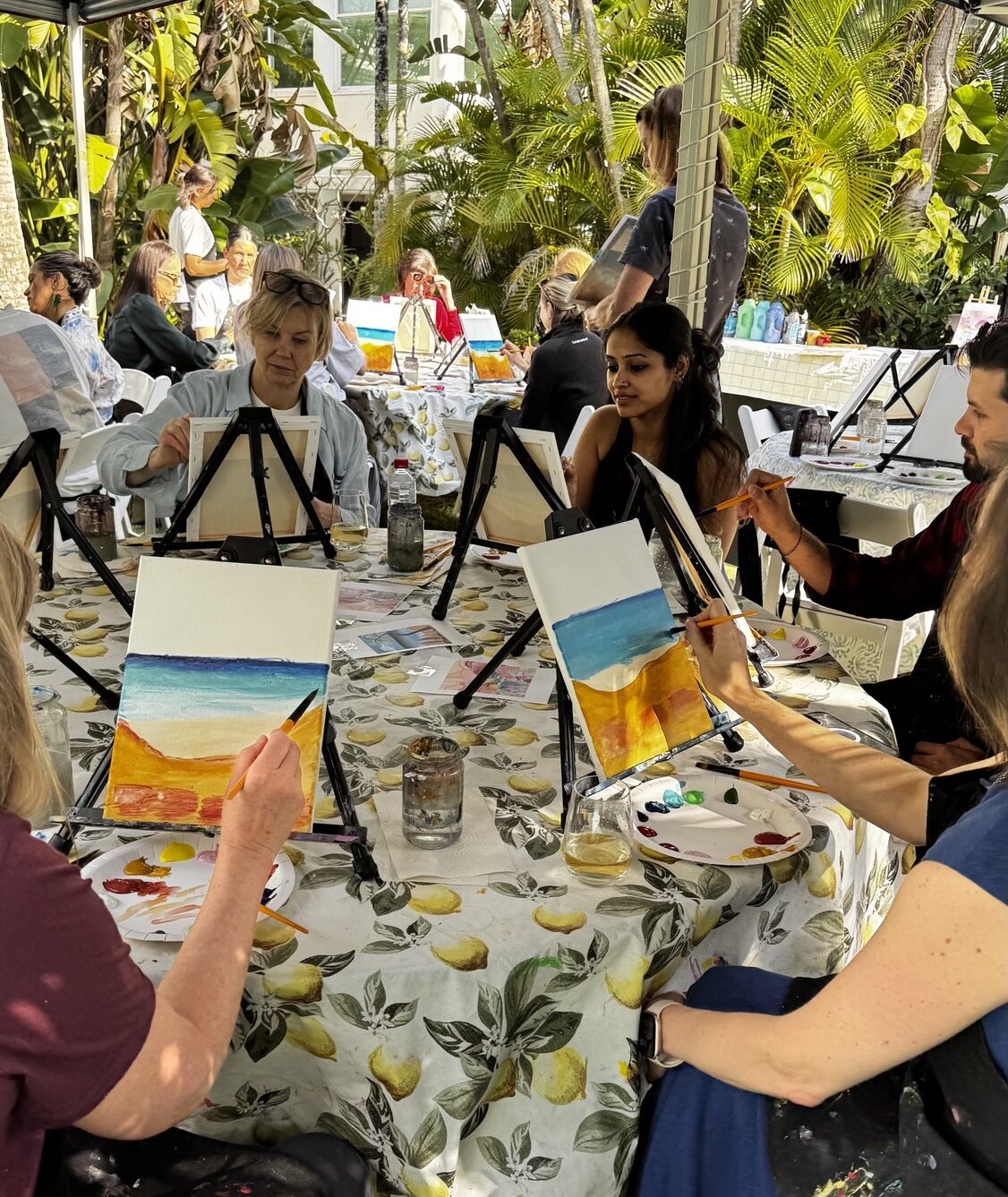 CORPORATE PAINT & CREATE EXPERIENCES