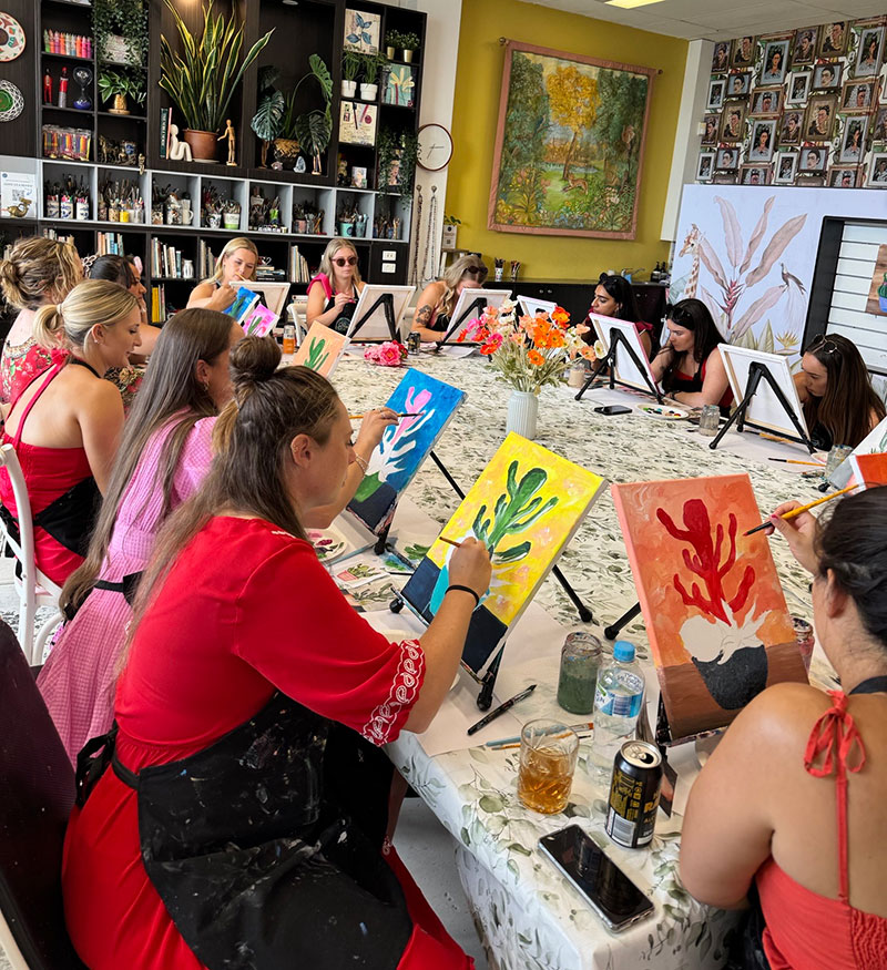 adults_artclasses_thechromaclub